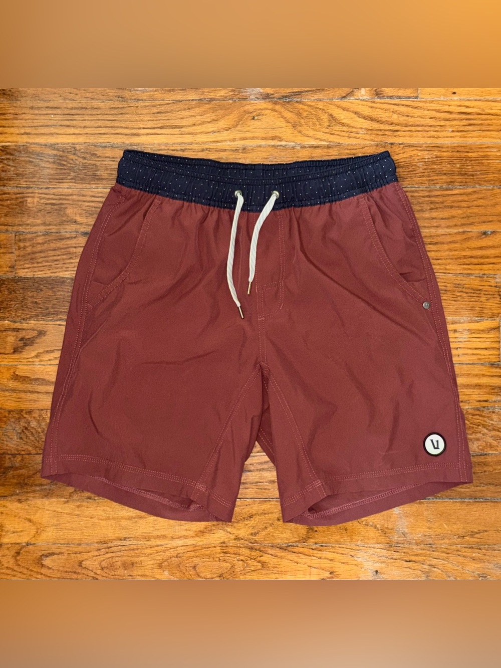 Vuori Kore Lined Shorts Size Mens Small 7”